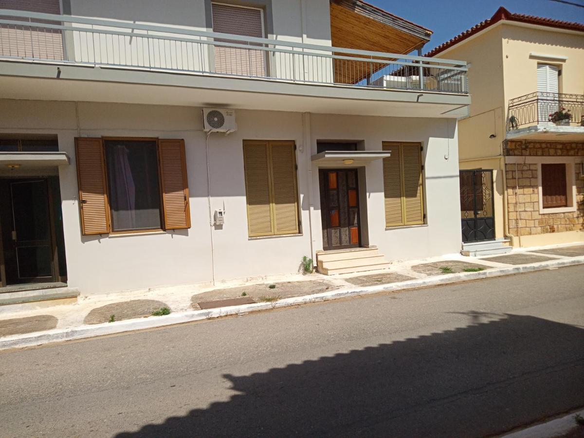 Tom House 1 Apartment Filiatra Exterior foto